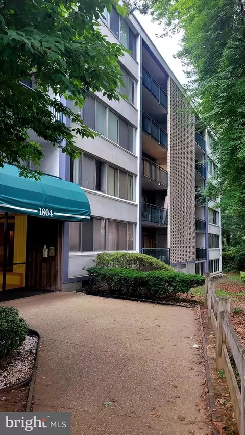 1804 Metzerott Rd #A-6, Adelphi, MD 20783