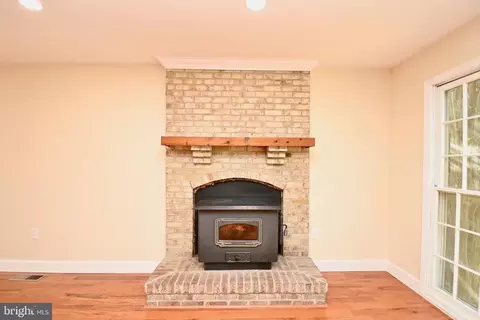 10110 Snowden Rd, Laurel, MD 20708 photo 7