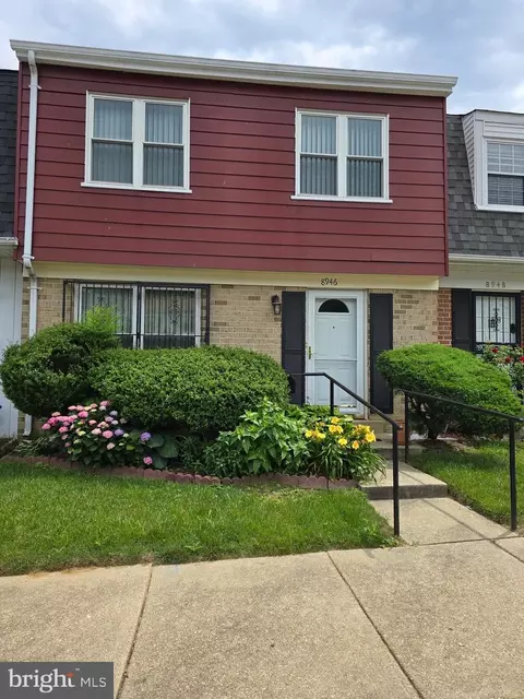 8946 Continental Pl, Hyattsville, MD 20785