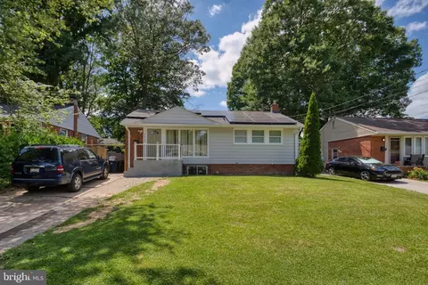 5926 89th Pl, New Carrollton, MD 20784
