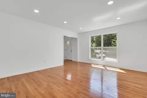 Living - 10118 Bignonia Dr, Laurel, MD 20708 photo 1 of 6
