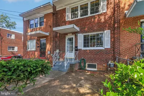 5826 35th Pl, Hyattsville, MD 20782