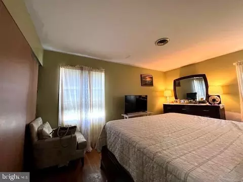 8613 Portsmouth Dr, Laurel, MD 20708 photo 25
