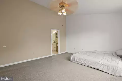 Bedroom - 11503 Clocktower Ln, Laurel, MD 20708 photo 3 of 9