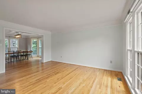 Living - 11503 Clocktower Ln, Laurel, MD 20708 photo 2 of 6