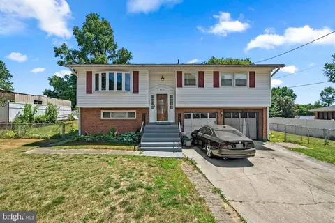 9513 Noble Dr, Marlboro, MD 20772