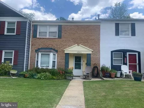 12023 Dove Cir, Laurel, MD 20708 photo 1