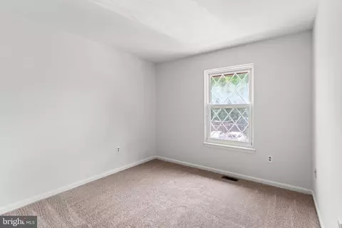 Bedroom - 7127 Kurth Ln, Lanham, MD 20706 photo 2 of 2