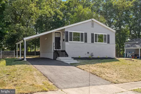 1621 Fenwood Ave, Oxon Hill, MD 20745