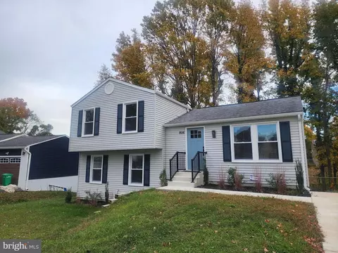 814 Avis Dr, Marlboro, MD 20774
