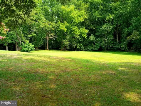 17410 Croom Rd, Brandywine, MD 20613 photo 2