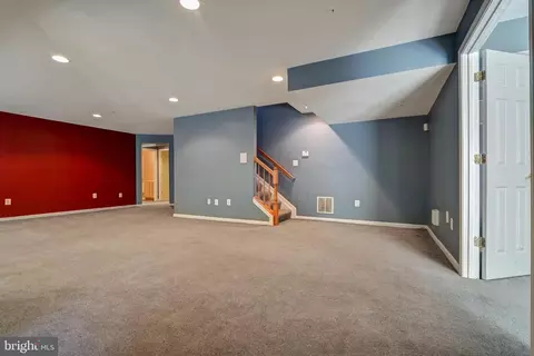 Living - 10227 Everley Ter, Lanham, MD 20706 photo 13 of 15