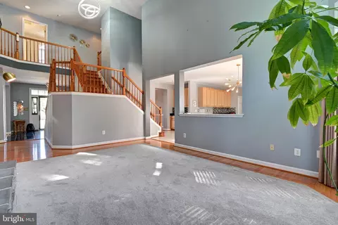 Living - 10227 Everley Ter, Lanham, MD 20706 photo 8 of 15