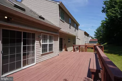Exterior - 10305 Foxlake Dr, Bowie, MD 20721 photo 9 of 13