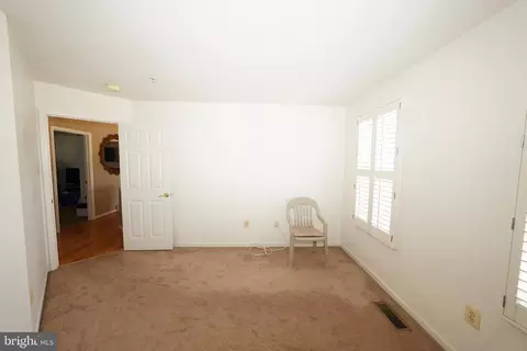 Bedroom - 10305 Foxlake Dr, Bowie, MD 20721 photo 7 of 18