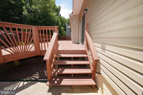 Exterior - 10305 Foxlake Dr, Bowie, MD 20721 photo 7 of 13