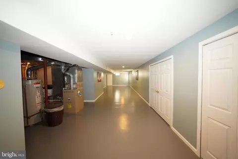 Entry Way - 10305 Foxlake Dr, Bowie, MD 20721 photo 17 of 17
