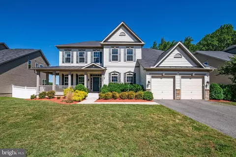 2404 Saint Nicholas Way, Lanham, MD 20706 photo 2