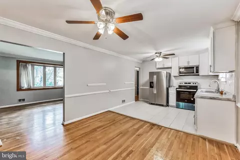 11700 Redwood Dr E, Brandywine, MD 20613 photo 5