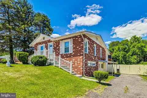9714 Franklin Ave, Lanham, MD 20706 photo 2