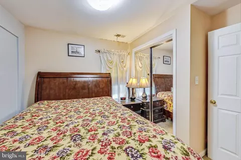 9714 Franklin Ave, Lanham, MD 20706 photo 17