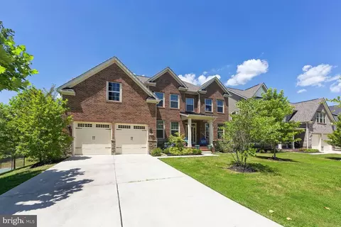 2815 Sissinghurst Pl, Marlboro, MD 20774