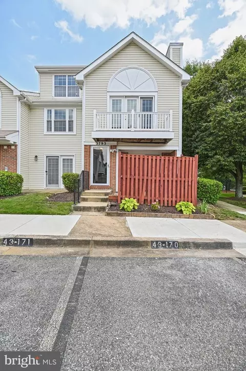 3793 Eightpenny Ln #170, Bowie, MD 20716