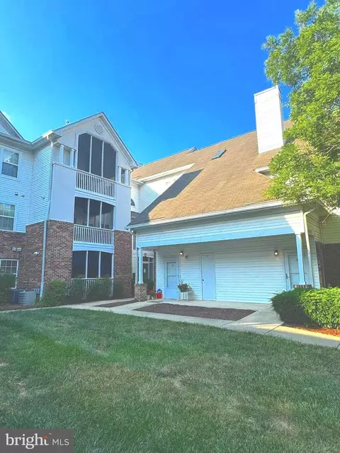 6522 Lake Park Dr #T1, Greenbelt, MD 20770