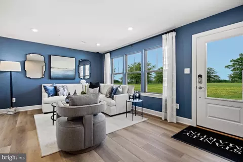 12605 Park Edge Dr, Brandywine, MD 20613 photo 3