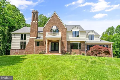 15420 Candy Hill Rd, Marlboro, MD 20772