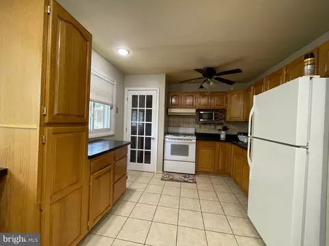 Kitchen - 9213 Rolling View Dr, Lanham, MD 20706 photo 2 of 2