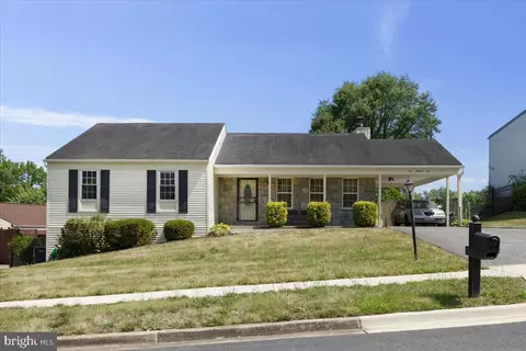 505 Bentwood Dr, Fort Washington, MD 20744