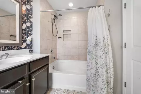 Bath - 9517 Smithview Pl, Lanham, MD 20706 photo 1 of 1