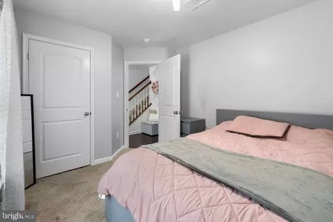 Bedroom - 9517 Smithview Pl, Lanham, MD 20706 photo 2 of 9