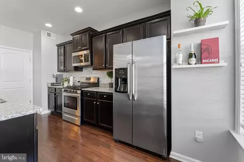 Kitchen - 9517 Smithview Pl, Lanham, MD 20706 photo 3 of 3