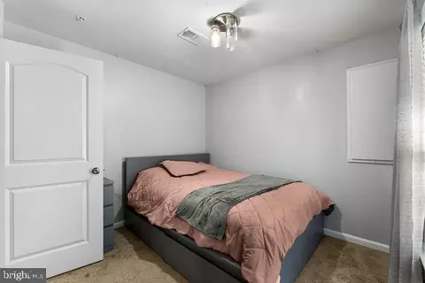 Bedroom - 9517 Smithview Pl, Lanham, MD 20706 photo 1 of 9