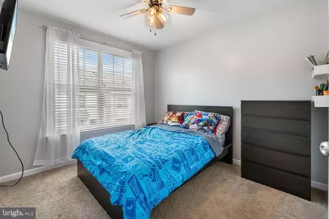 Bedroom - 9517 Smithview Pl, Lanham, MD 20706 photo 6 of 9