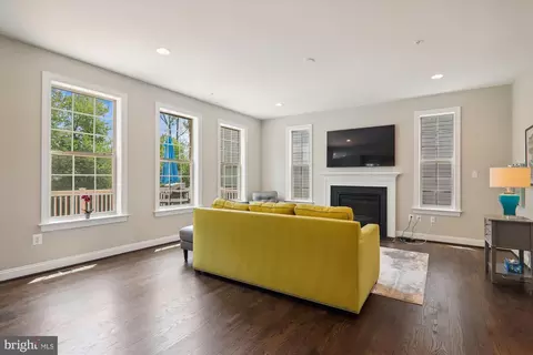 7910 Hubble Dr, Lanham, MD 20706 photo 12