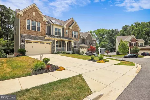 7910 Hubble Dr, Lanham, MD 20706 photo 4