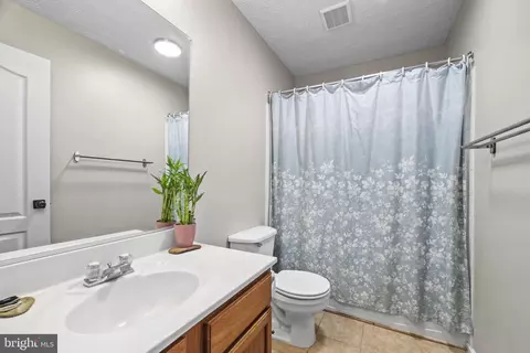 Bath - 16511 Eldbridge Ln, Bowie, MD 20716 photo 1 of 2