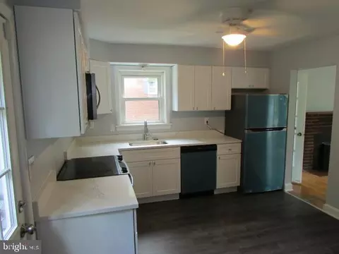 Kitchen - 9110 Pine View Ln, Clinton, MD 20735 photo 2 of 2