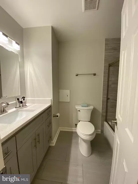 Bath - 7106 Lory Ln, Lanham, MD 20706 photo 2 of 3