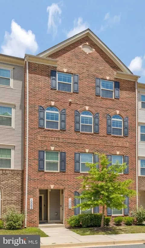 10064 Dorsey Ln #43, Lanham, MD 20706