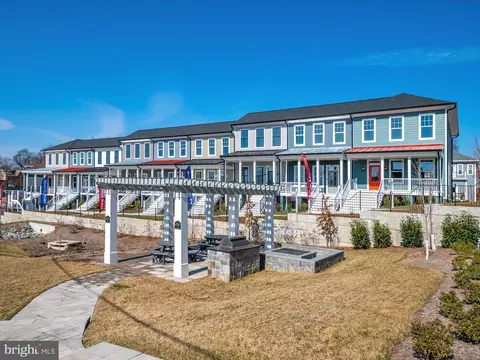 4010 Gallatin St, Hyattsville, MD 20781