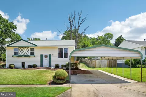 8106 Manson St, Hyattsville, MD 20785
