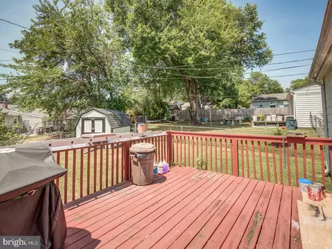 902 Montrose Ave, Laurel, MD 20707 photo 32