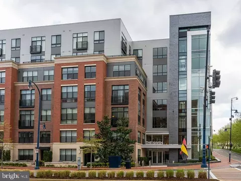 145 Riverhaven Dr #250, National Harbor, MD 20745