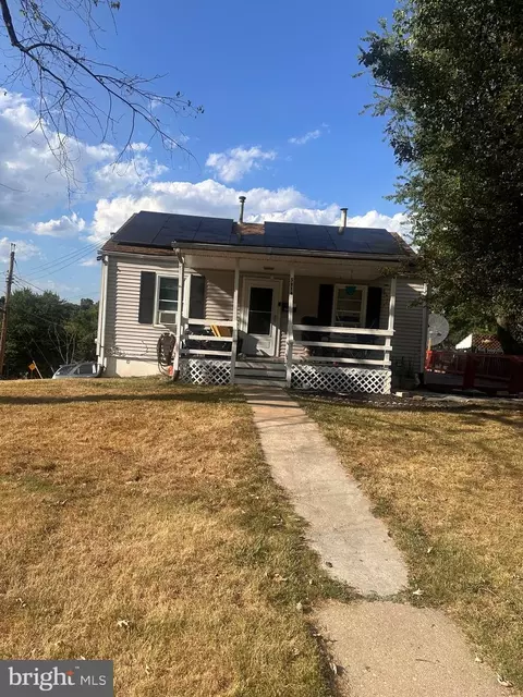 5914 Gallatin St, Hyattsville, MD 20781
