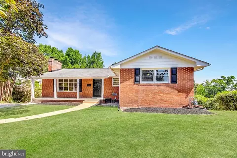 3605 Marlbrough Way, College Park, MD 20740