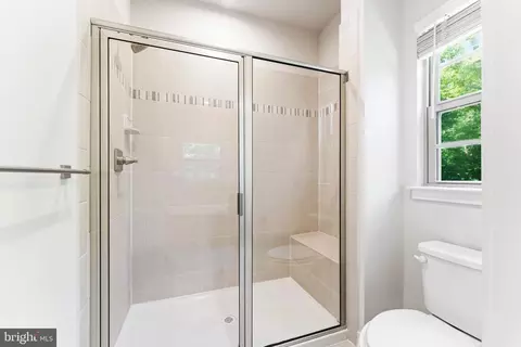 8018 Spring Arbor Dr, Laurel, MD 20707 photo 14